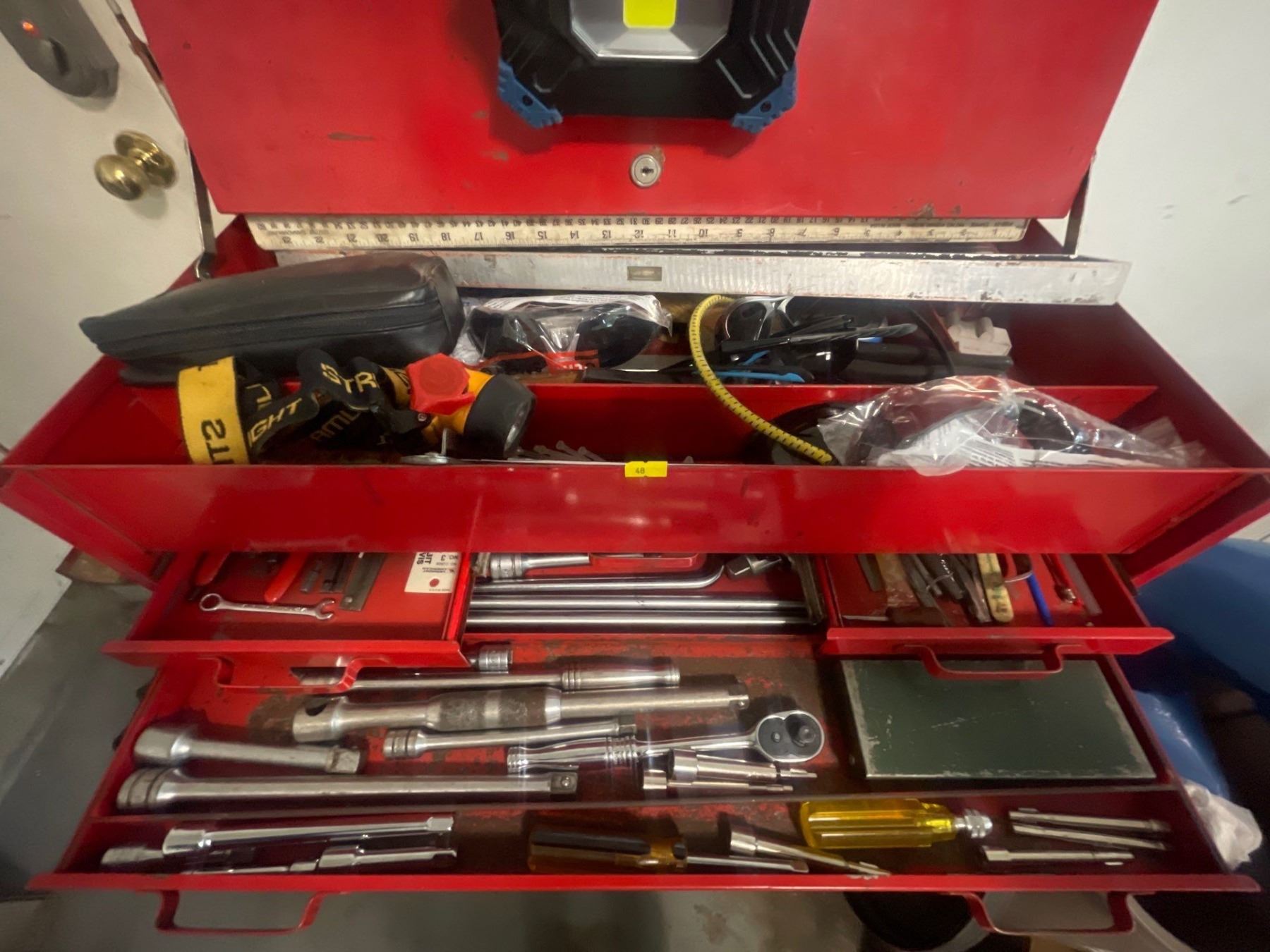 Husky Tool Chest Contents Beck Auctions Inc husky-tool-chest-contents-beck-auctions-inc