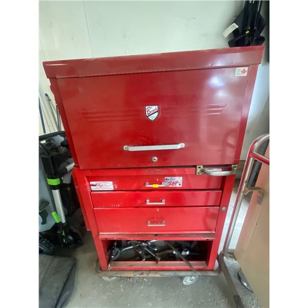 Beach Tool Chest & Contents