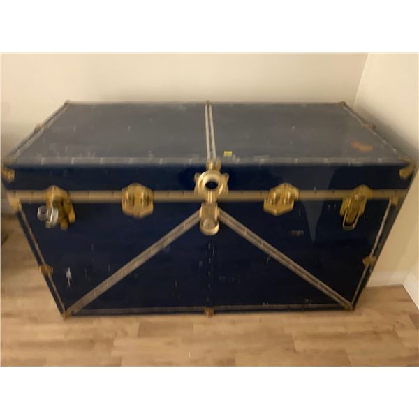 Steamer Trunk 43L x 21D x 25H