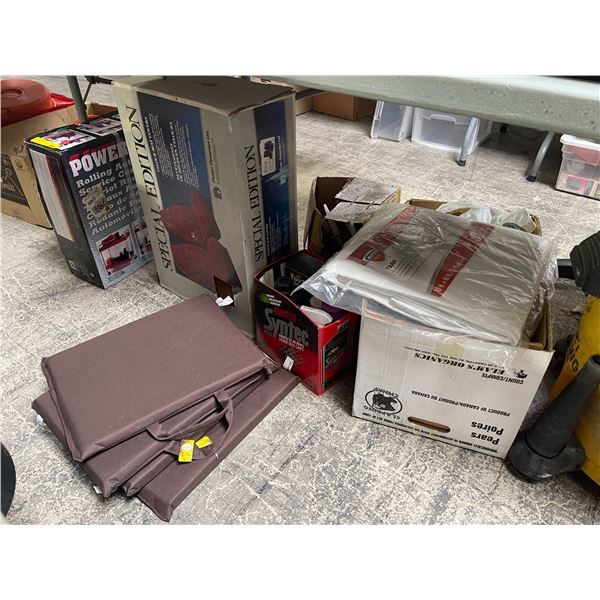 Group lot - Misc Group Including Tarp, "Anywhere Seats", Car Detailing Items & Seat Covers