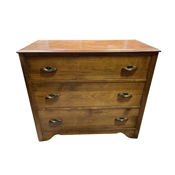 Wooden Dresser (18x38x34") 3 Drawer