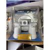 Image 3 : Group loto - Box of Floodlights, x11 WR Faucets