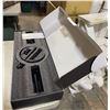Image 2 : Ergopixel Floor Standing Extendable Ring Light (NIB)