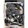 Image 2 : 2 Bin - Misc Jackets & Clothes