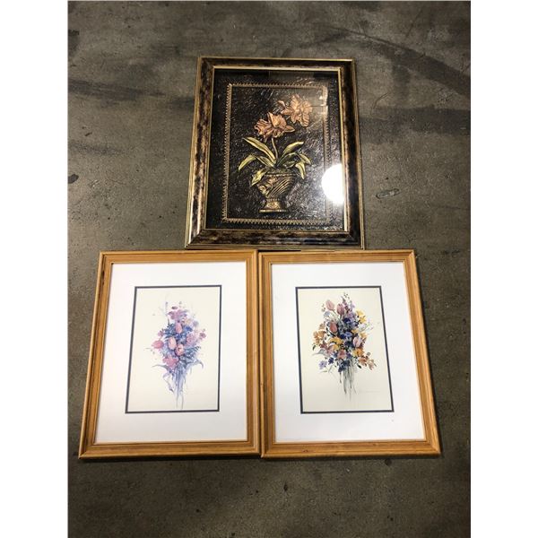 Group of 3 floral set dec dressing wall hangings