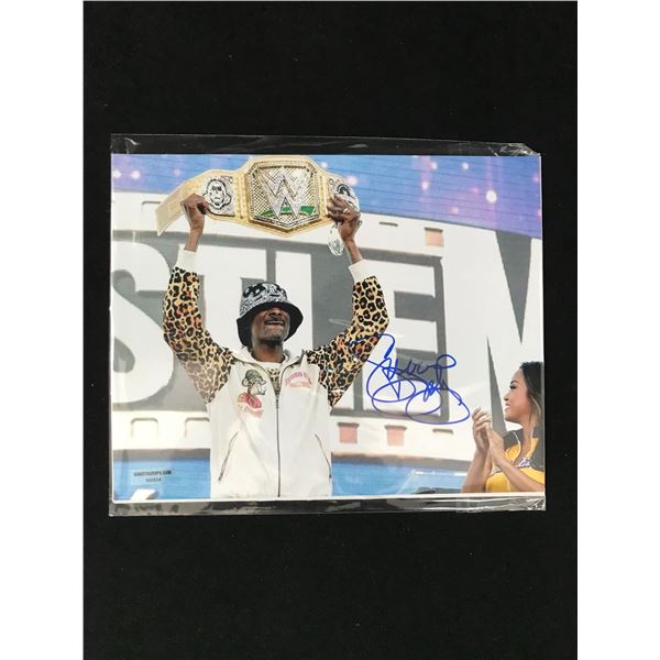 SNOOP DOGG SIGNED 8X10 PHOTO GAA COA