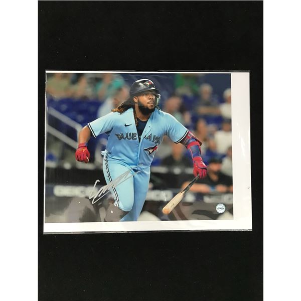 VLADIMIR GUERRERO SIGNED 8X10 PHOTO COAPROS COA