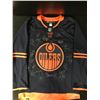 Image 1 : 2023-24 EDMONTON OILERS TEAM SIGNED PRO JERSEY (MCDAVID,DARISAITL,HYMAN,KANE,,,) GCG HOLO