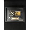 Image 1 : BOBBY ORR BOSTON BRUINS PUCK DISPLAY