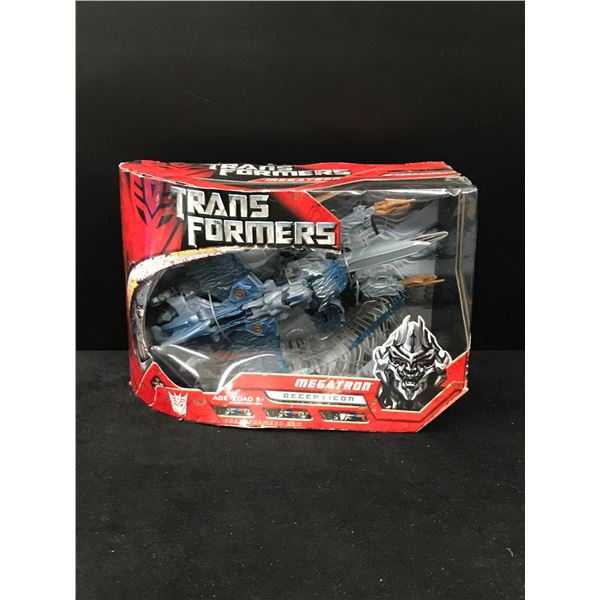 MINT ON CARD TRANSFORMERS MEGATRON