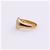 Image 2 : Vintage 18K Yellow Gold Ring with Engraved Fleur de Lis