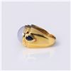 Image 3 : 18K Yellow Gold Jadeite & Sapphire Ring