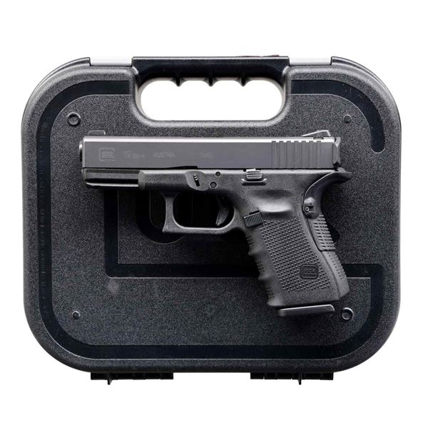 GEN4 GLOCK 19 SEMI AUTO PISTOL.