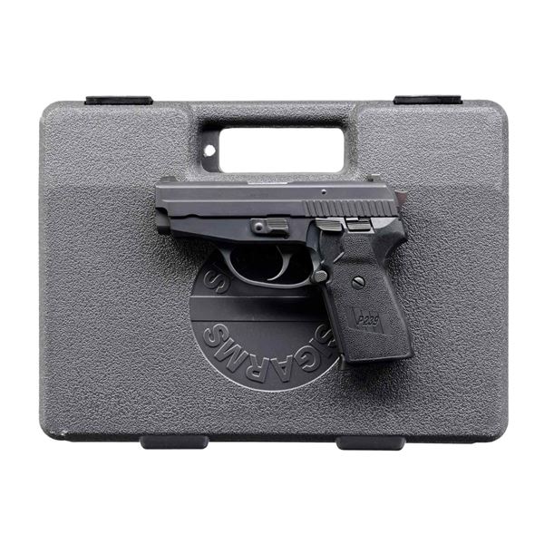 SIG SAUER P239 SEMI AUTO PISTOL.