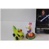 Image 3 : Ottawa Senators Cup, Star Wars Mini Lightsaber, Daisy Duck, Alligator Toy