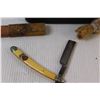 Image 2 : Straight Edge Shaving Razor, Shaving Cream Brush in Case