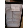 Image 2 : * Hamilton Beach Mini Fridge - 18.5" Wide x 18" Deep x 33" Tall (Works)