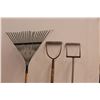 Image 5 : * Rake & (2) Garden Weeders
