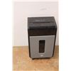 Image 1 : *Tru Red Paper Shredder Untested