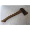 Image 2 : (3) Hatchets