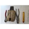 Image 2 : Tool Pouch w/2 Side Cutters - Marker Pen - Harness Chains w/Clips
