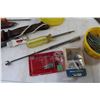 Image 5 : Small Hand Tools - Hack Saw - Drywall Saw - Spike/Nail Puller - Magnet Screws - Misc. Items