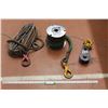 Image 1 : Towing/Recovery/Hoisting - 4.5" x1/2" 4 Ton Snatch Block & Two Lengths Recovery Nylon Rope (Appears 