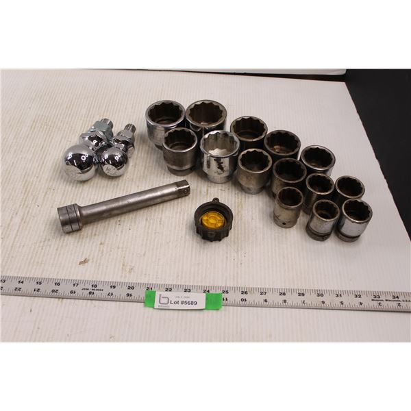 (14) S.A.E 1" Drive Sockets w/Extension (Varying Sizes), 1 7/8" Ball, 2 5/16" Ball & Jerry Can Lid