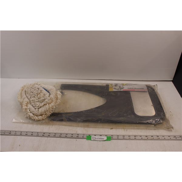 Cloud Rider Mud Flaps w/Hardware & Mop Head