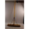 Image 1 : *24" Push Broom w/ 5' Fiberglass Handle