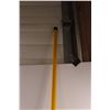 Image 3 : *24" Push Broom w/ 5' Fiberglass Handle