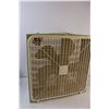 Image 4 : Torcan Box Fan - 22" - Works