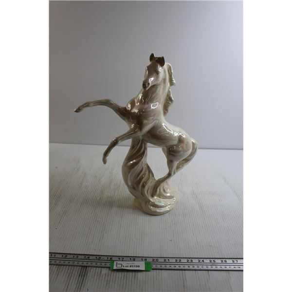 Iridescent Unicorn Decoration -Small chips