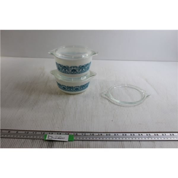(2) Pyrex Horizon Blue Casserole Dishes with Lids + Extra Lid