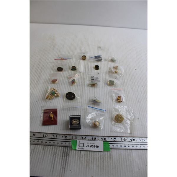 (20) Assorted Pins