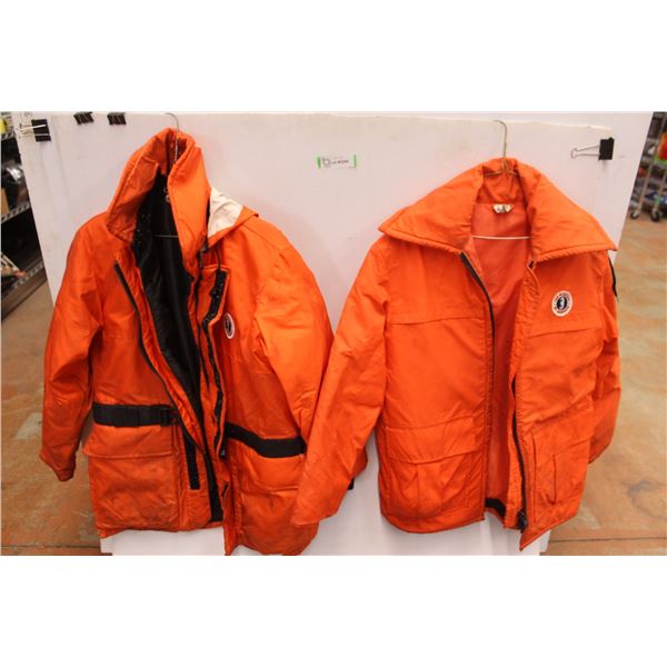 *(2) The Floater by Mustang Jackets - M