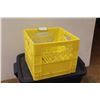 Image 2 : *(1) Tote - (1) Plastic Crate