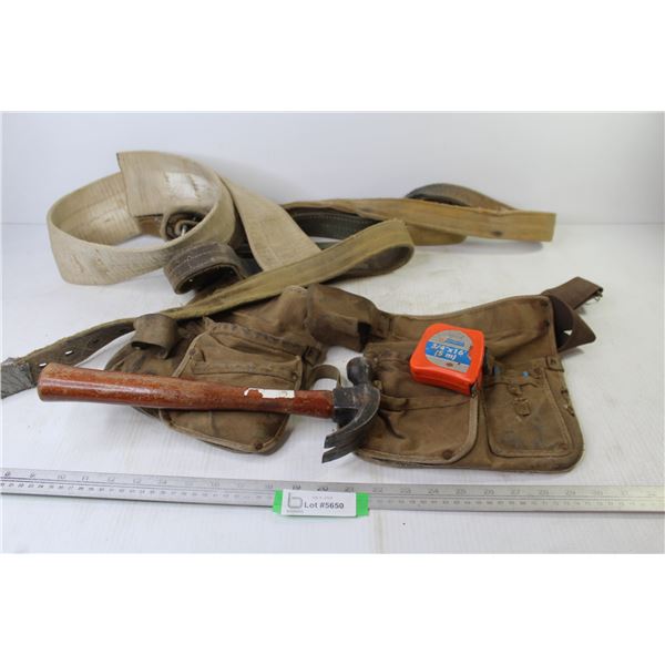 Carpenters Tool Pouch - Work Belts - Hammer - Measuring Tape