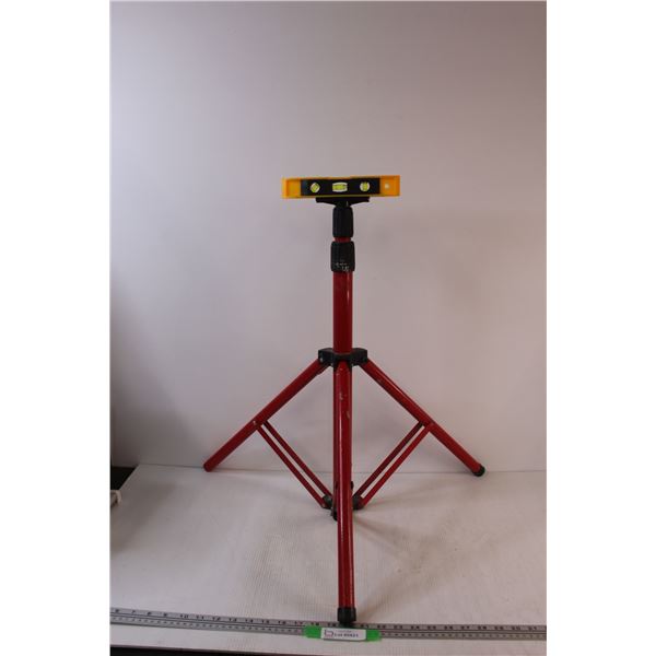 Tripod Level - Works