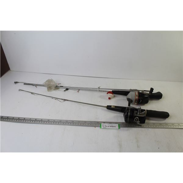 (2) Fishing Rods - Daiwa - Shakespeare (has damages - untested)