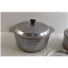 Image 2 : (4) Kitchen Pots