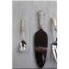 Image 2 : (5) Assorted Flatware Pieces - (4) Mother of Pearl Handles