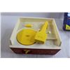 Image 3 : Fisher-Price Music Box Record Player - Didn't Work, Tosa Pinocchio Marionette Doll