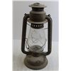 Image 4 : Beacon Kerosene Lamp - Cracked Glass