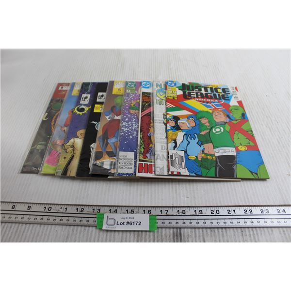 (9) Comics - Justice League America, New X-Men