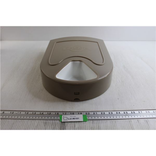 Pet Safe Timed Food Feeder for Pets - Untested