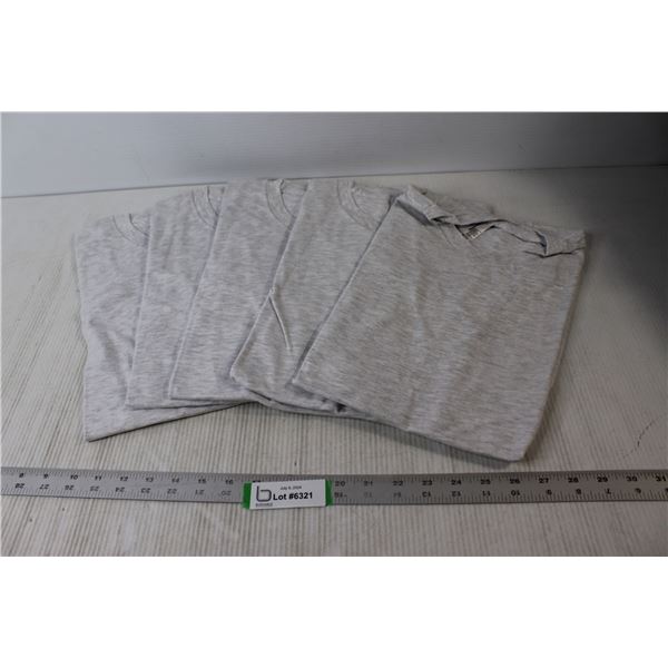 (5) Off White Solid T-Shirts - Size Small