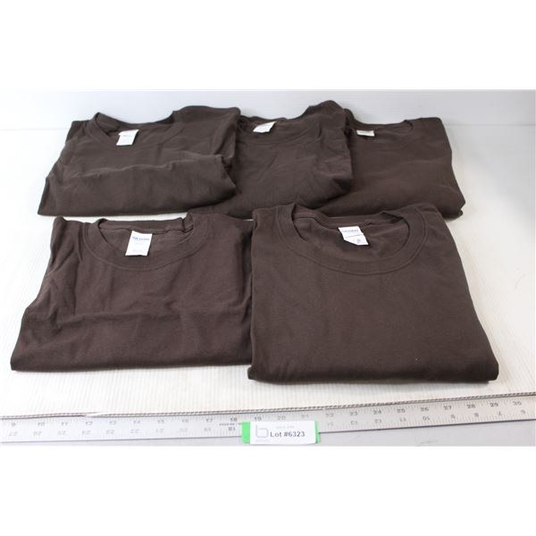 (2) 2XL Brown T-Shirts, (3) 3XL Brown T-Shirts, (1) Large Brown T-Shirt
