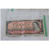 Image 4 : (2) $2.00 Canadian Bills