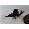 Image 2 : (3) Wood Carvings - Sword Fish, Turtle, Frog Trinket Box